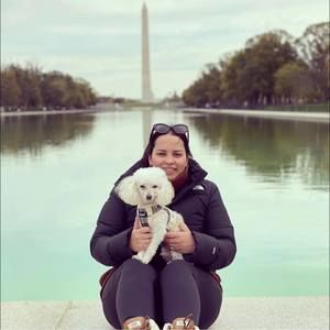 Meet your Posher, Jaqueline